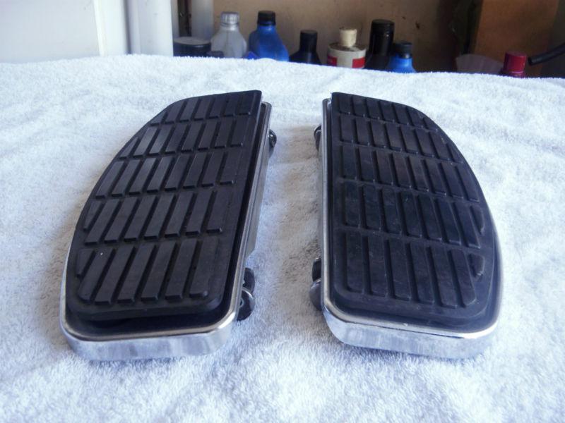 Harley front floor boards softail touring flh flst 