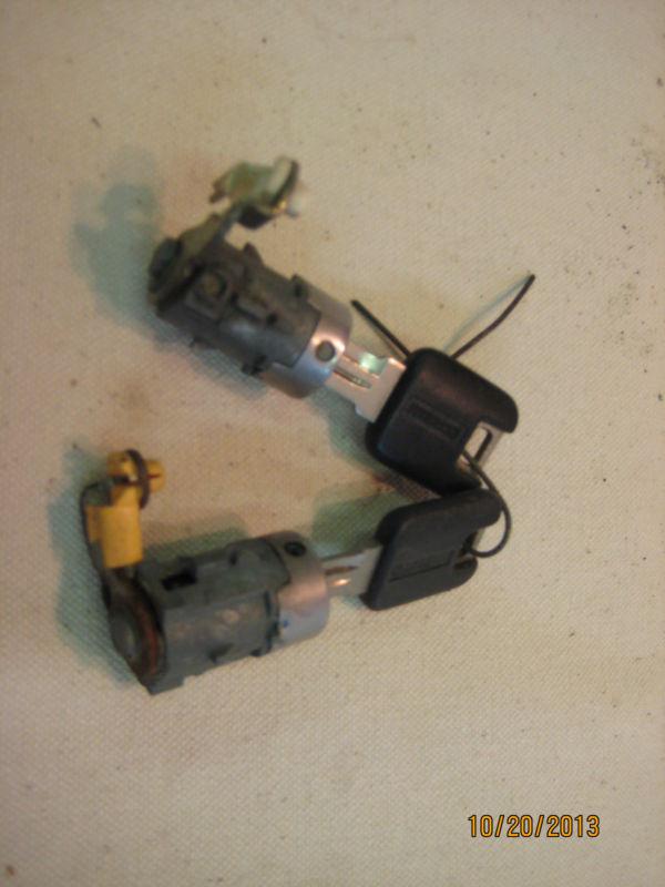 Mazda mpv door lock cylinders with keys