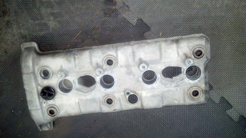 Yamaha apex valve cover 06 slightly used