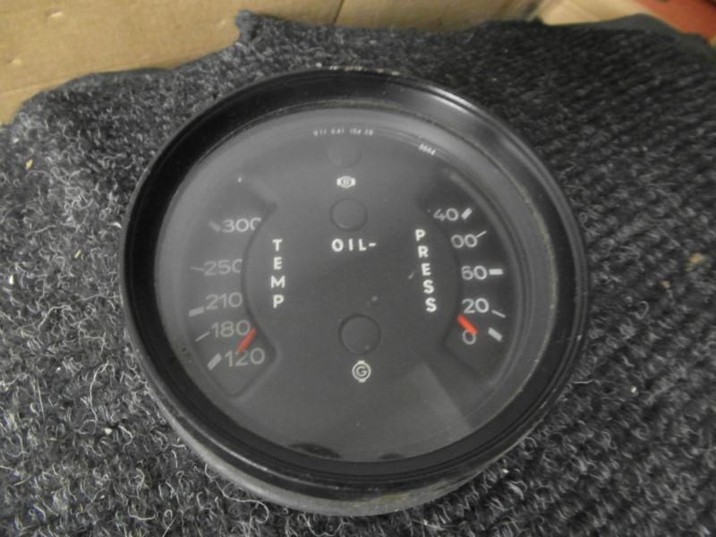 Porsche 911 sc custom oil pressure temperature gauge