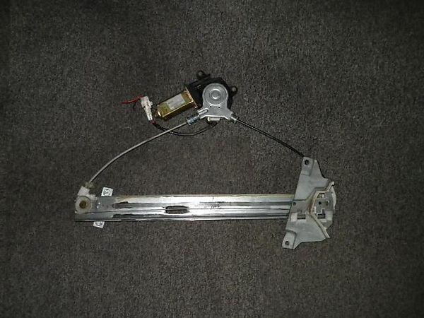 Toyota cresta 1994 front right door regulator [1013120]