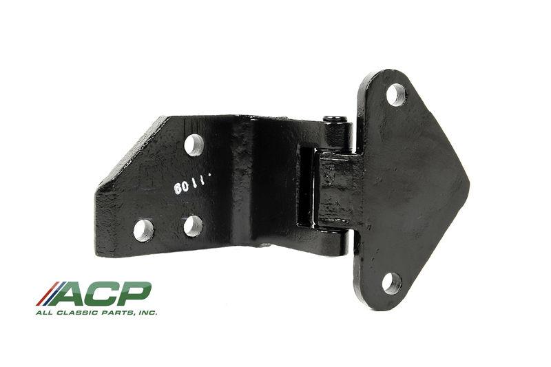 Ford mustang 65-66 upper door hinge left