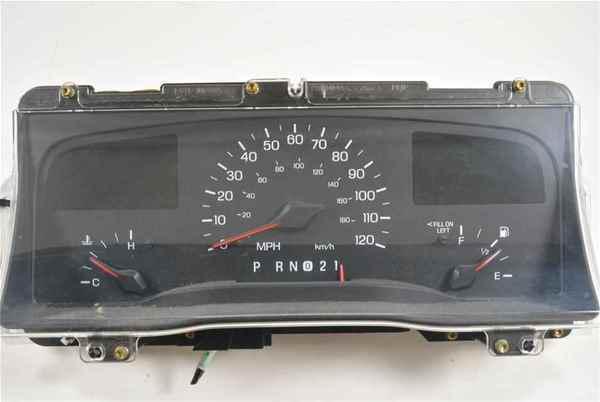 99 town car speedometer speedo cluster gauge oem lkq