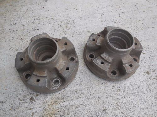 Porsche 911 early front wheel hubs  901 341 605 2r