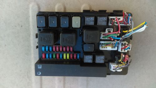 03-04 nissan murano ipdm bcm body module underhood fuse box block 284b7 ca000 c