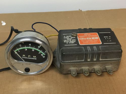 Vintage original 1960&#039;s green sun tachometer 8.5 k w/ 4 cyl. sending unit used