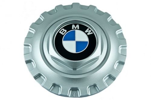 Bmw genuine wheel center hub cap 17&#034; cross-spoke style 5   e36 e34 36131181068