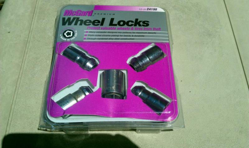 Used like new mcgard 24198 wheel lug nut lock kit