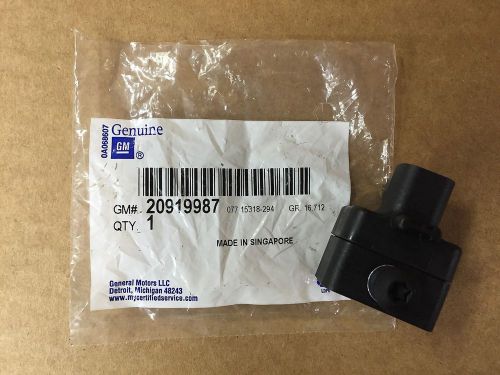 New genuine oem chevy express gmc savana van front end air bag sensor 20919987