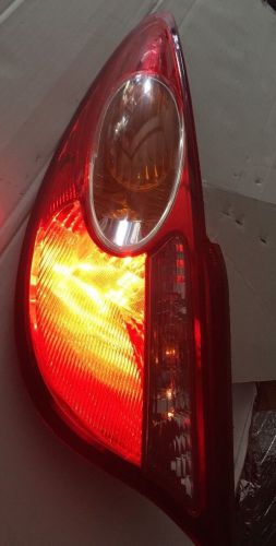 Toyota solara driver   tail light 04 05 06 2004 2005 2006 oem