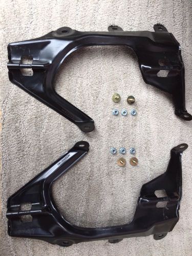 Mercedes ml w163 1998-2005 oem 3rd row seat brackets.