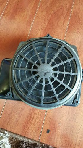 2005-2007 audi a4 subwoofer rear speaker #8e5 035 412b