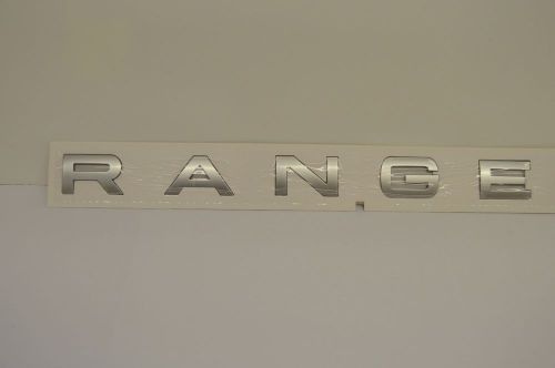 Range rover &#034;range&#034; rear door badge titan silver genuine land rover part