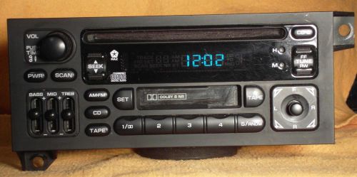 Chrysler dodge plymouth jeep cd cassette player radio 1984-2002 oem p04704383