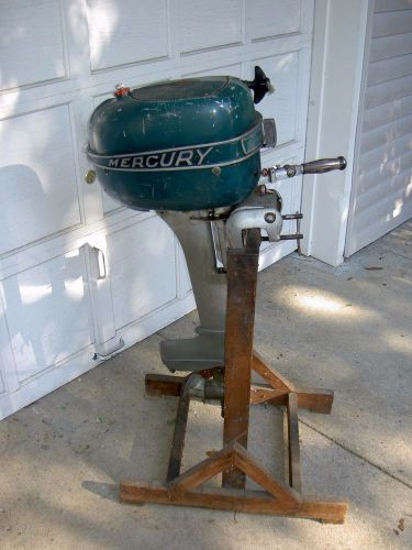 1950&#039;s 7.5 hp mercury kiekhaefer outboard