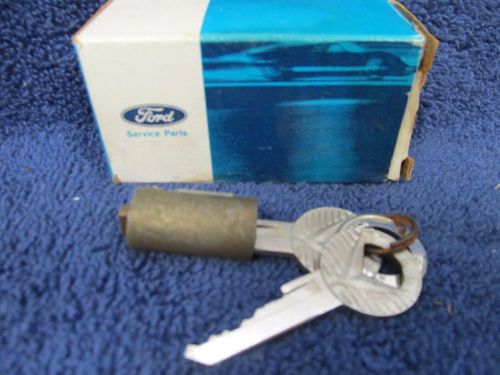 1953-59 ford passenger car trunk lock cylinder with keys nos ford  716