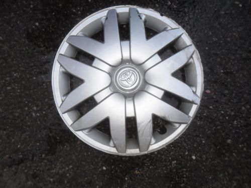 16&#034; toyota sienna 00 01 02 03 04 05 06 07 08 09 10 hubcap wheel cover 42621ae031