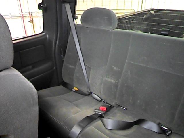 2004 chevy silverado 1500 rear seat belt & retractor only rh passenger gray