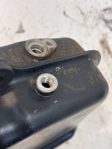 Suzuki ltr 450 oil reservoir tank