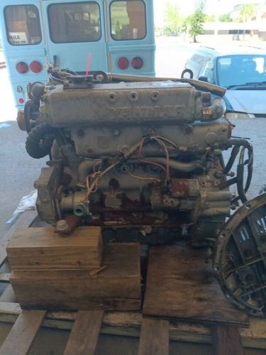 Yanmar 4jh-te ,  marine diesel engine with transmission