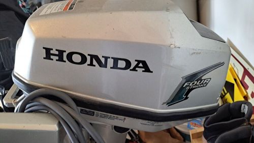 Honda bf5a 5hp outboard motor 4 stroke