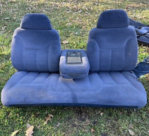 1998 suburban/ chevrolet/ gmc pick up full bench blue