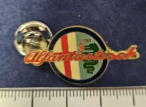 Rare alfa romeo &#034;alfantastisch&#034; original lapel pin schachtel alfantastic m-287