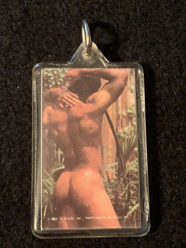 Naked man showering keychain keyring