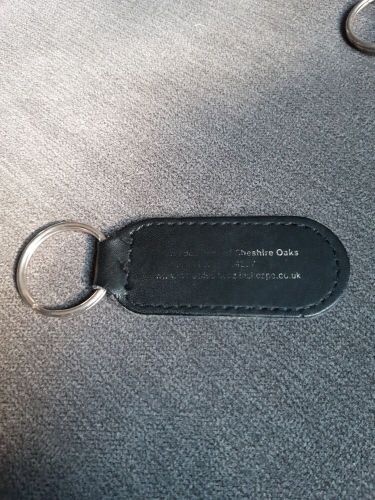 Genuine mercedes cheshire oaks leather keyring