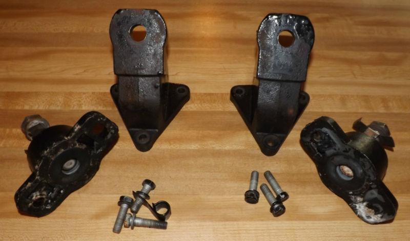 Nice set of mercruiser motor mounts 79550 pair engine support brackets mount