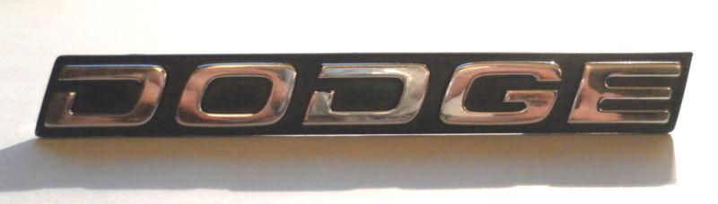 1995 dodge caravan grille emblem part# 5263527