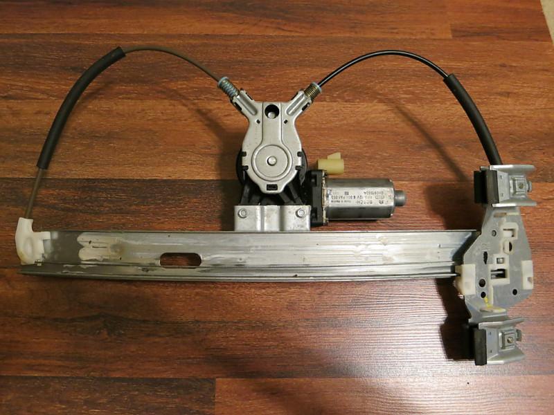 Pontiac grand prix '05 rear passenger window regulator & motor euc