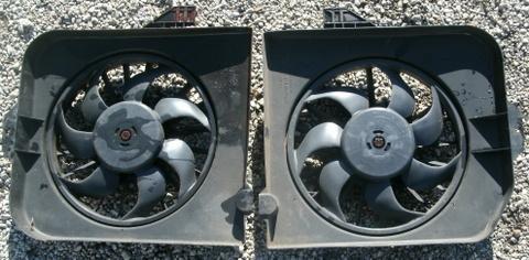 2001 02 03 dodge caravan siemens radiator cooling fan assembly 2.4 3.3 pair oem