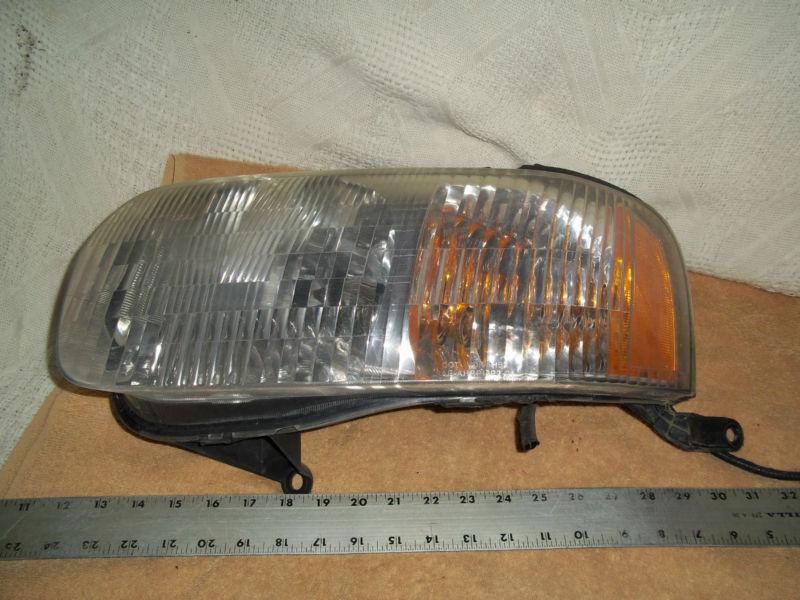 2001 - 2007 ford escape headlight assembly lh drivers side sae-ahrp13p2-01