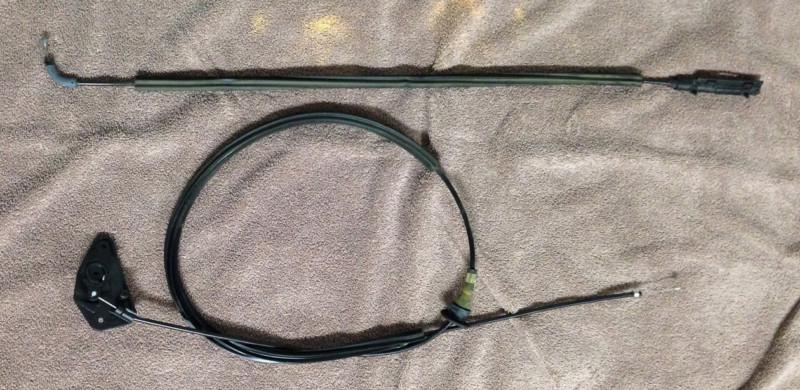 Bmw z4 oem hood cable 3.0 2.5  e85 bowden