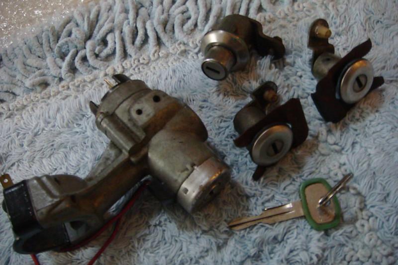 Datsun fairlady z 240z 260z 280z doors, trunk, ignition locks with 1 key fit all