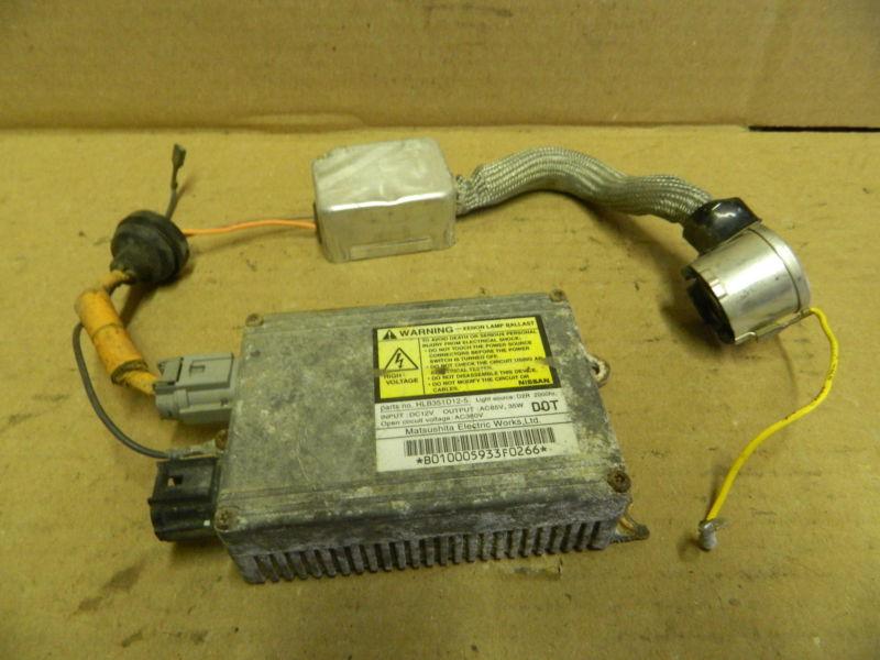 Headlight ballast ignitor control module  1999-2001 infiniti q45