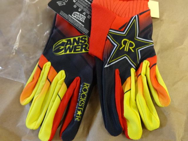 Answer  rockstar energy gloves in adult size extra large new 2014 style