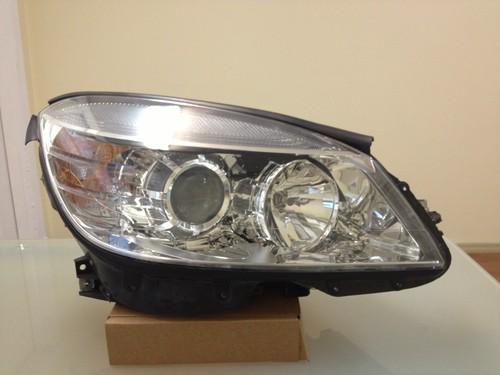 2008 2009 2010 2011 mercedes benz c class right side headlamp assembly oem part