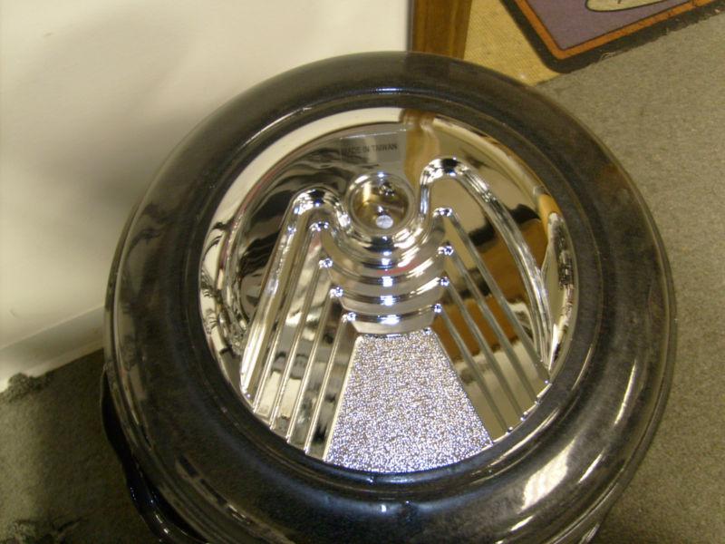 Chrome 3-hole derby cover