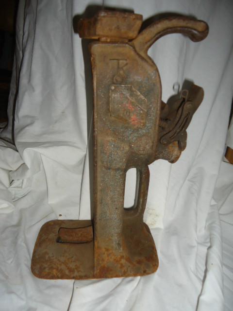 Vintage car truck railroad floor jack for restoration simplex #44