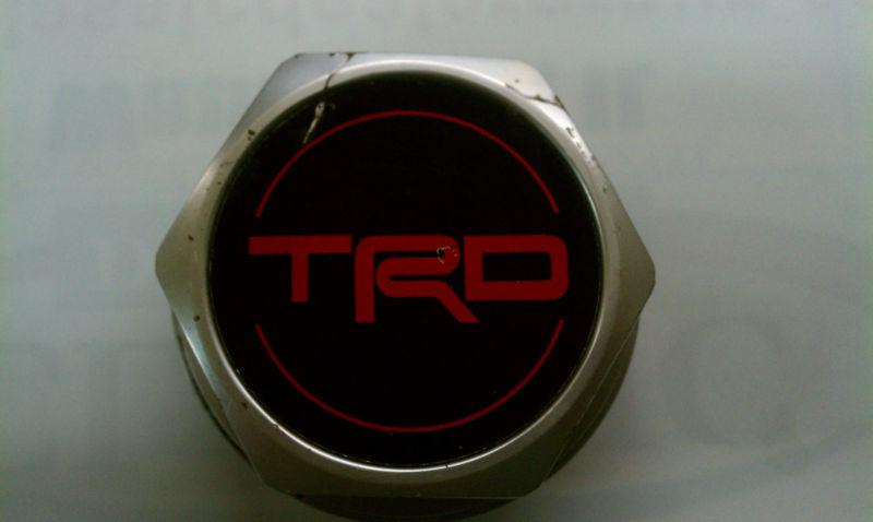 Toyota trd aluminum screw-on oil filler cap    excellent condition