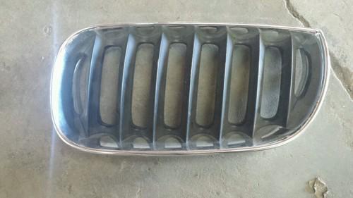 Bmw e83 x3 (04-09) front driver left grille (chrome) genuine bmw 51 13 3 414 903