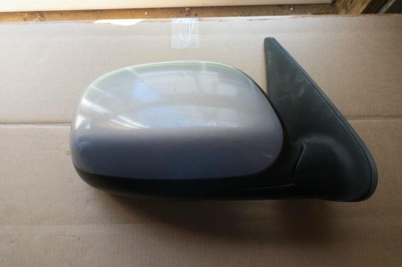 Read first 01-07 toyota sequoia side mirror right passenger side grey-gold oem