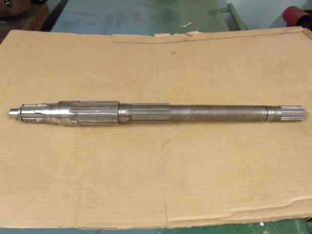 Borg warner t-10 main shaft