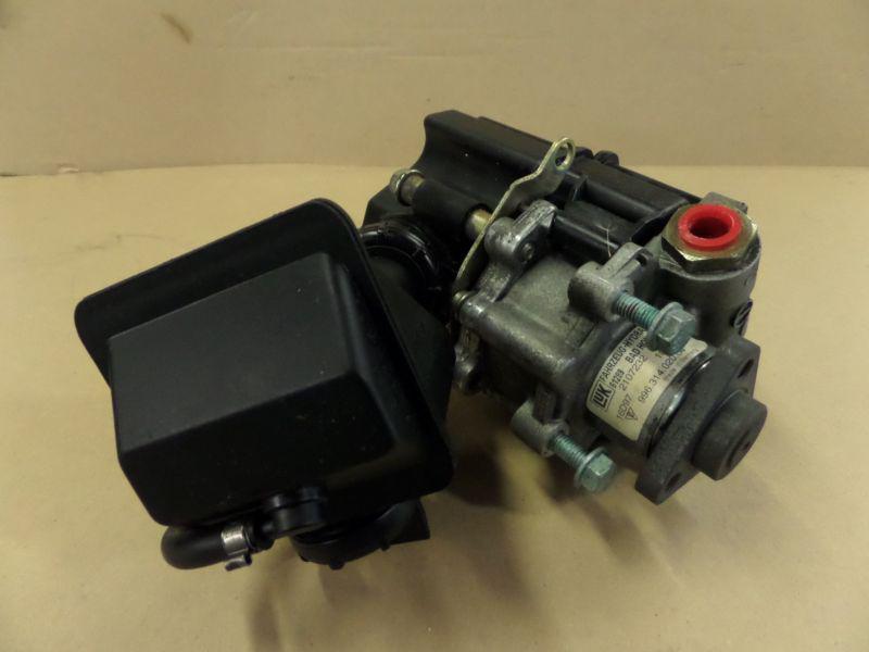 Porsche boxster power steering pump 986 97-02 996 oem