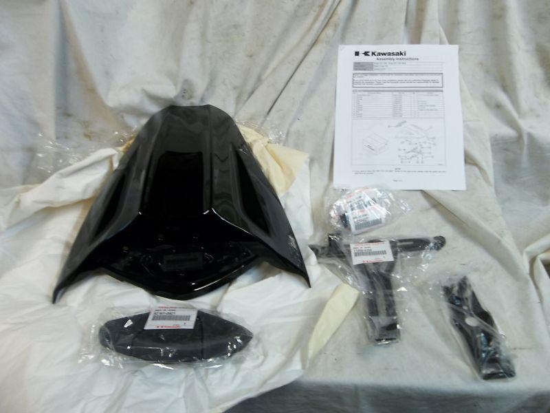 New 2011 kawasaki zx10r ninja oem rear seat cowl cap black *b47d