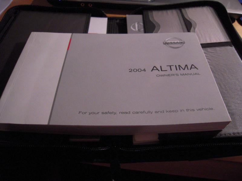 2004  nissan altima owner's manual