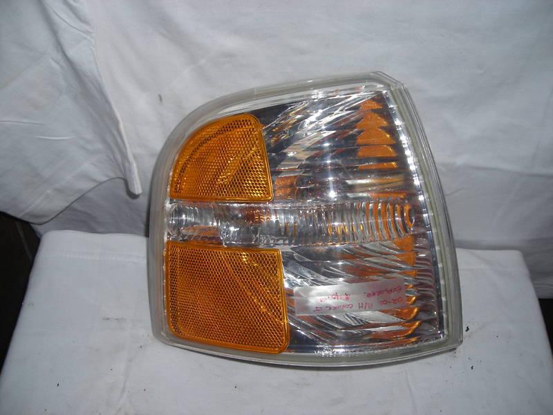 2002-2005 ford explorer rh corner light