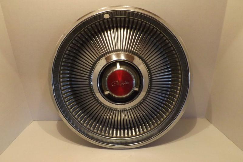 1968 chrysler newyorker single hubcaps /wheelcover oem